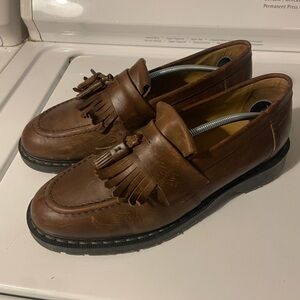 Solovair Men's Brown Tassel Kiltie Loafers